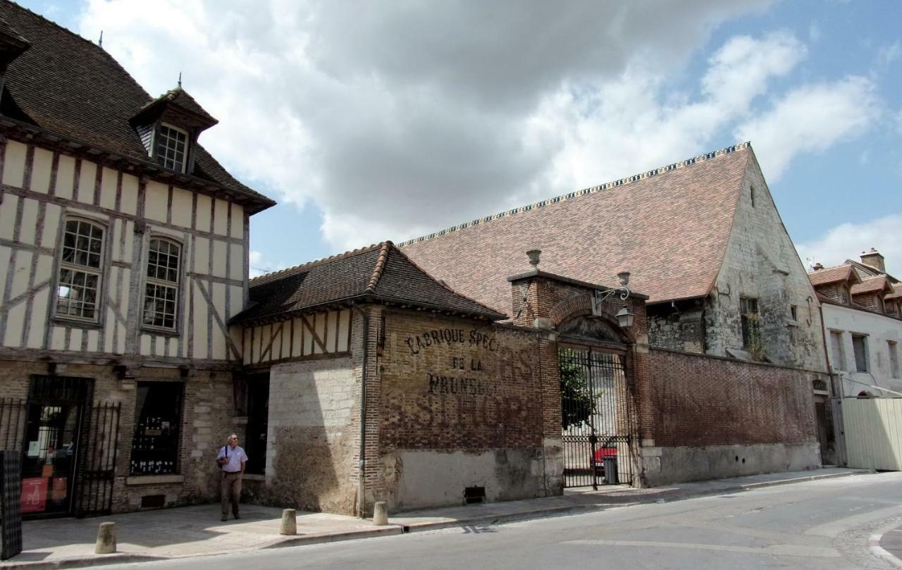 Les Tilleuls & Co Troyes Luaran gambar